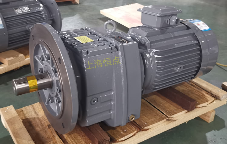 RF87減速機，立式安裝，輸入配電機，實物照片如下